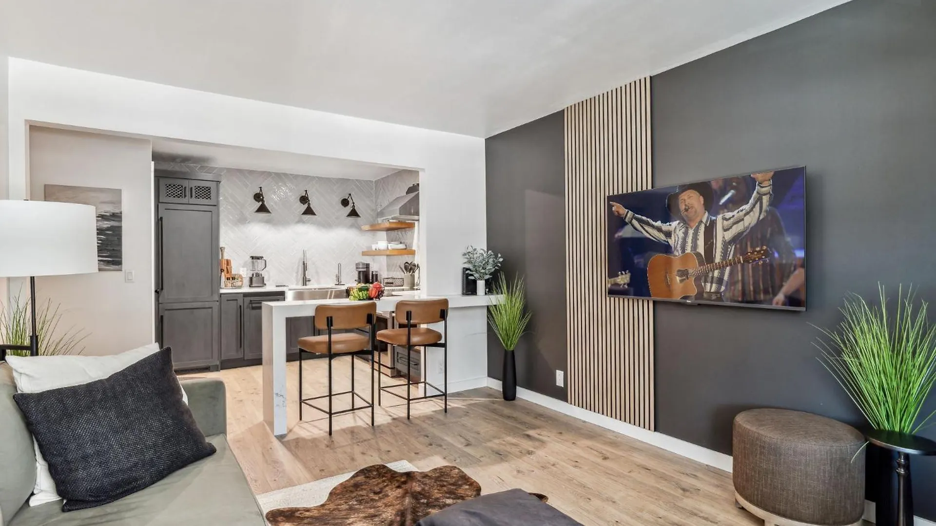 Willa Lyric Loft - Music Row - 4 Mins To Broadway Nashville